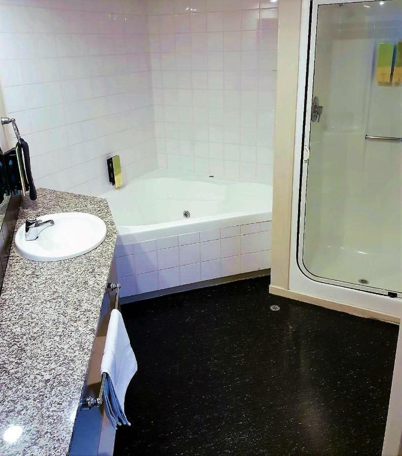 Parklane Motor 4* Auckland