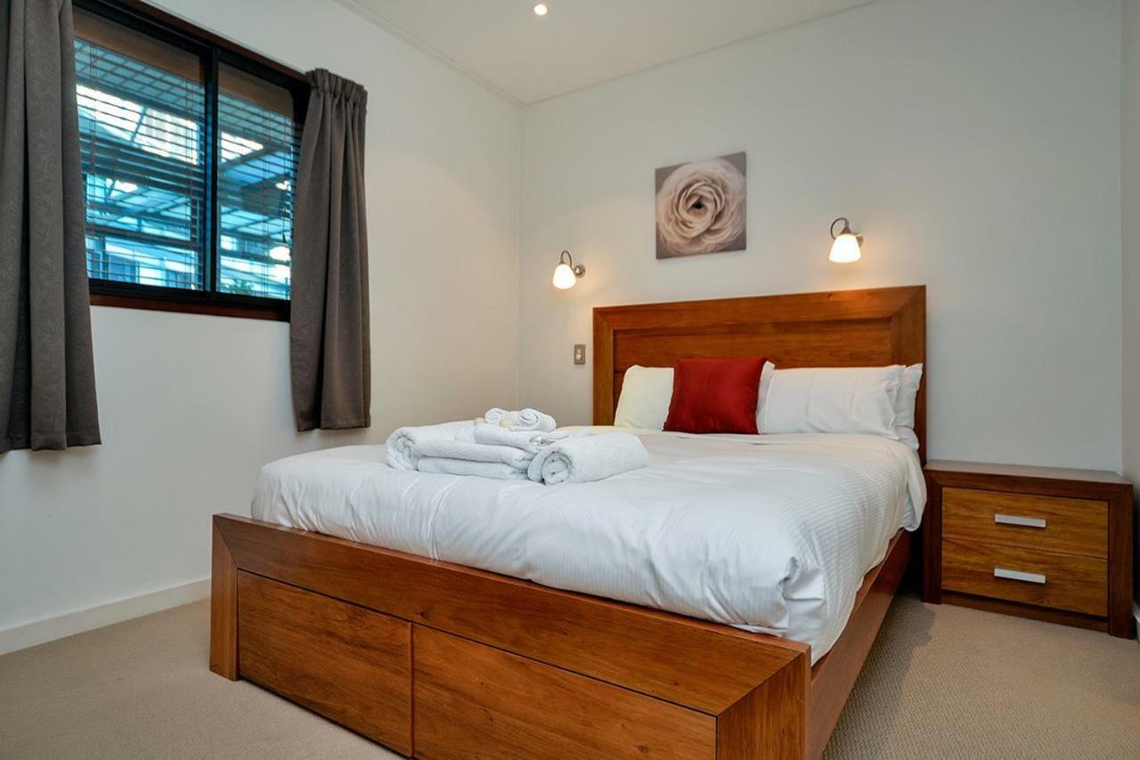 Qv Stylish Waterfront - 317 *