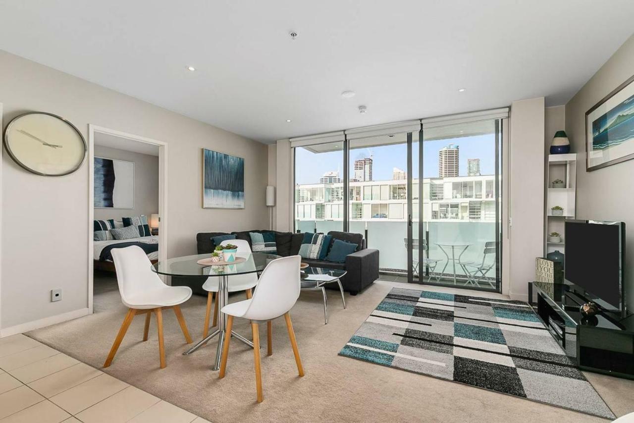 Apartment Two Bedroom - Pool, Gym & Free Parking! Auckland