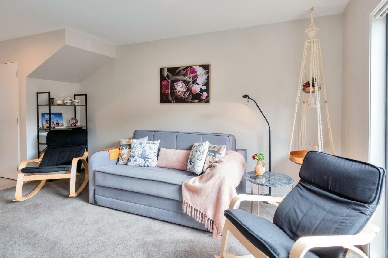 Casa de férias Greenwich Townhouse With Parking And Air-con Auckland
