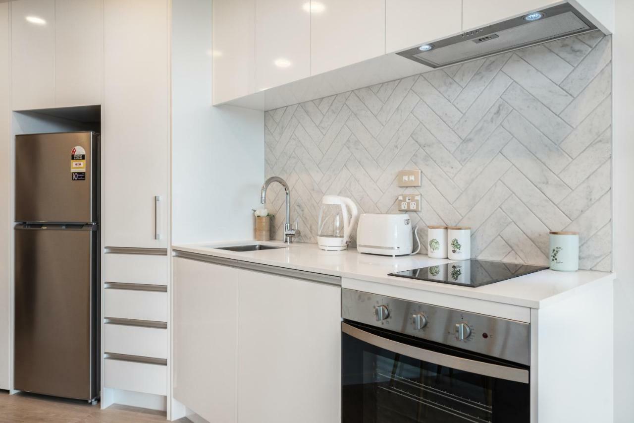 City On Union Street Apartment *