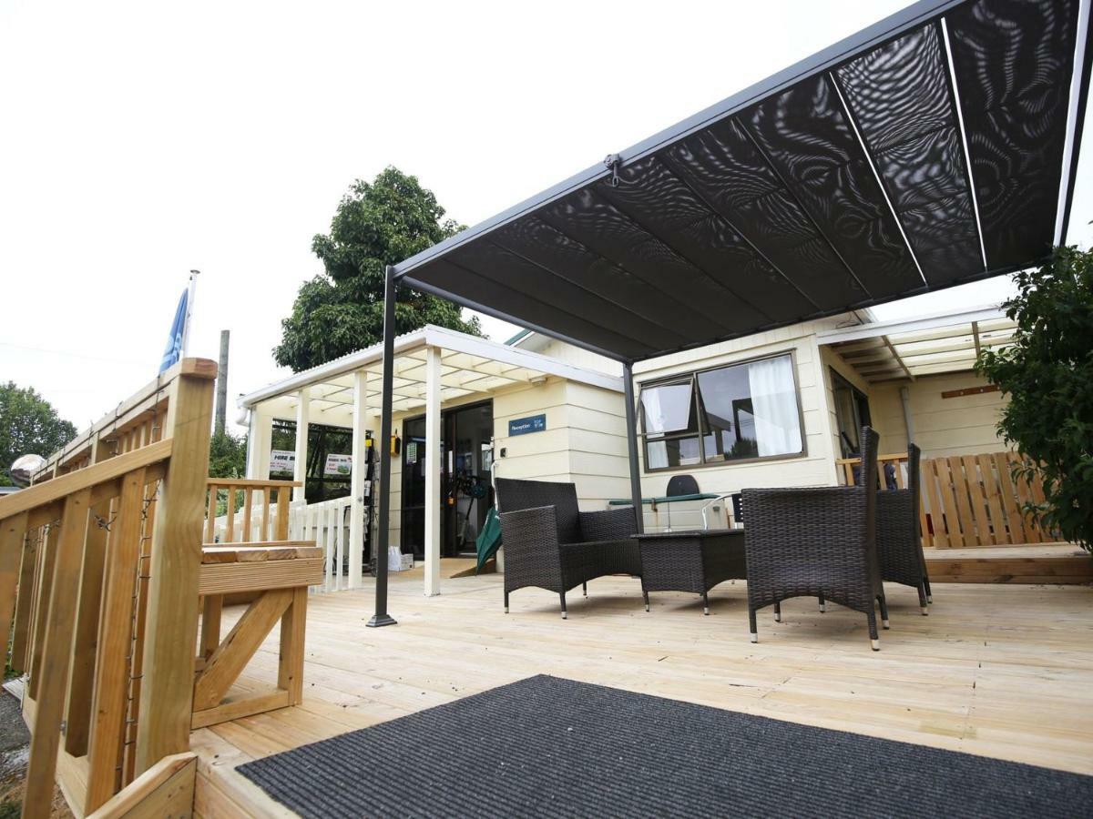Orere Point 10 Holiday park 2*