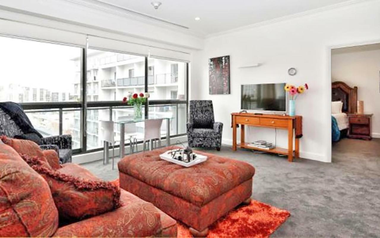 Downtown Furnished Apartment *