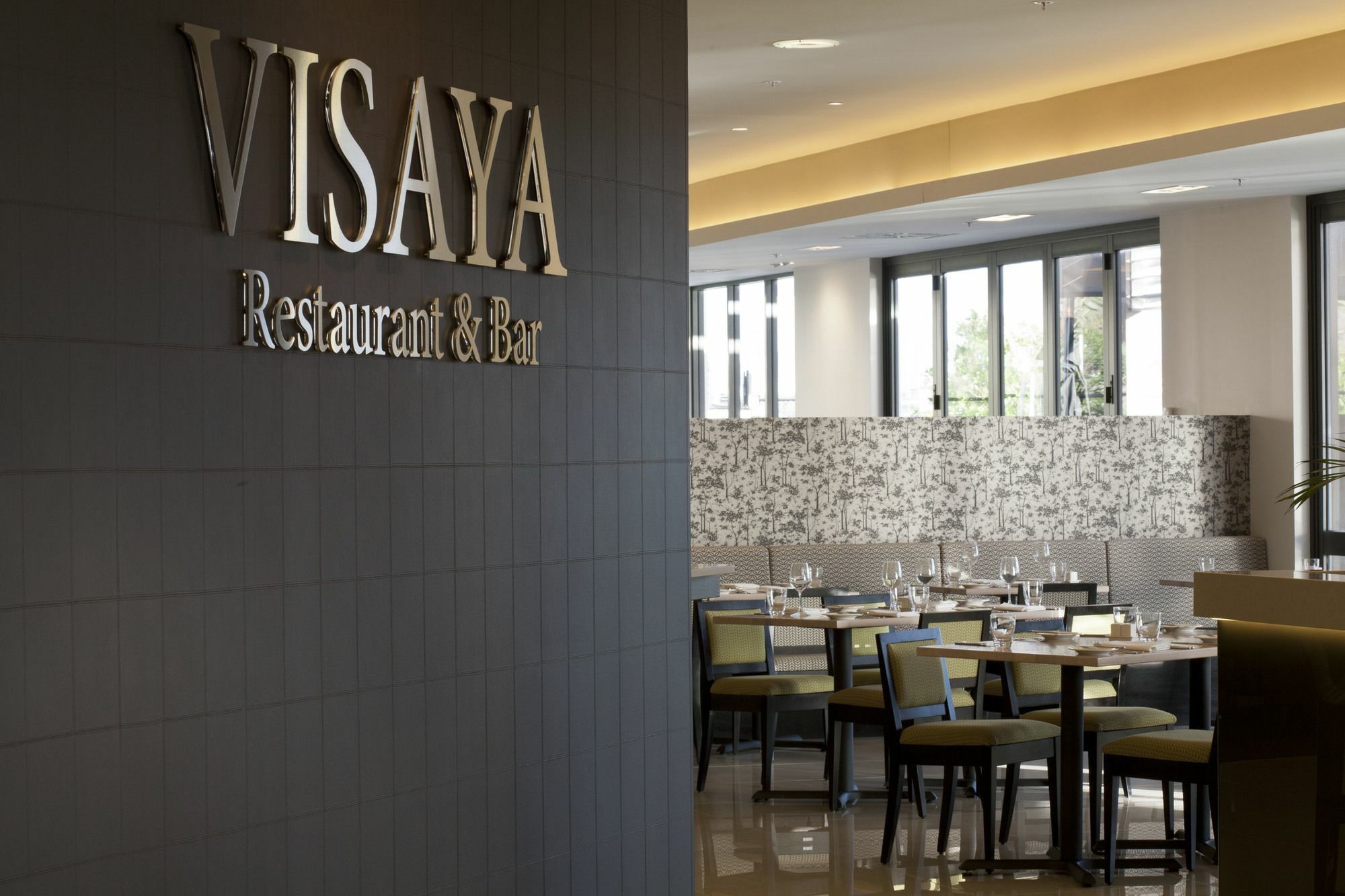 Sudima Airport Hotel 4*
