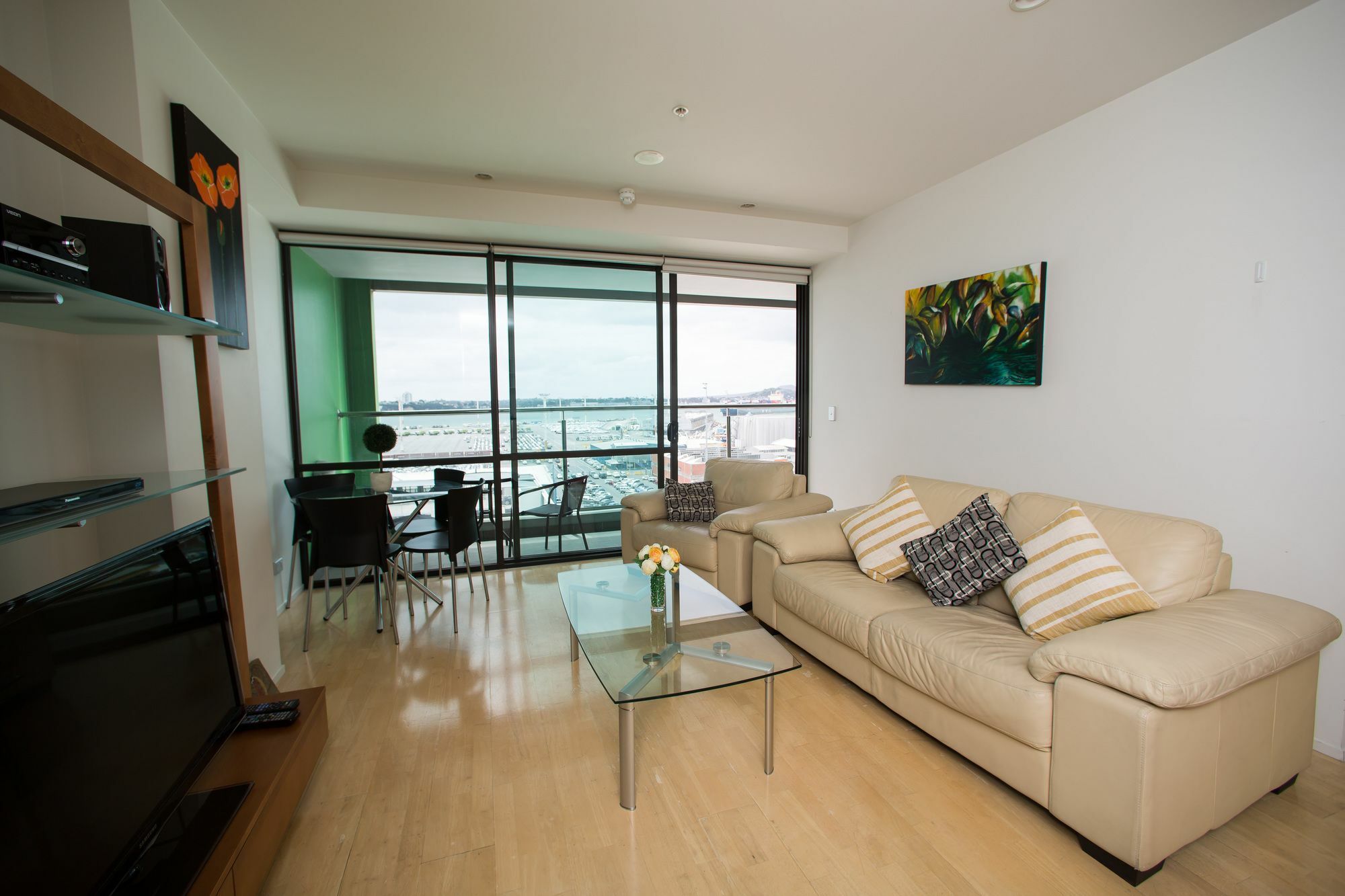 Central Harbor Views Apartment Apartment Auckland