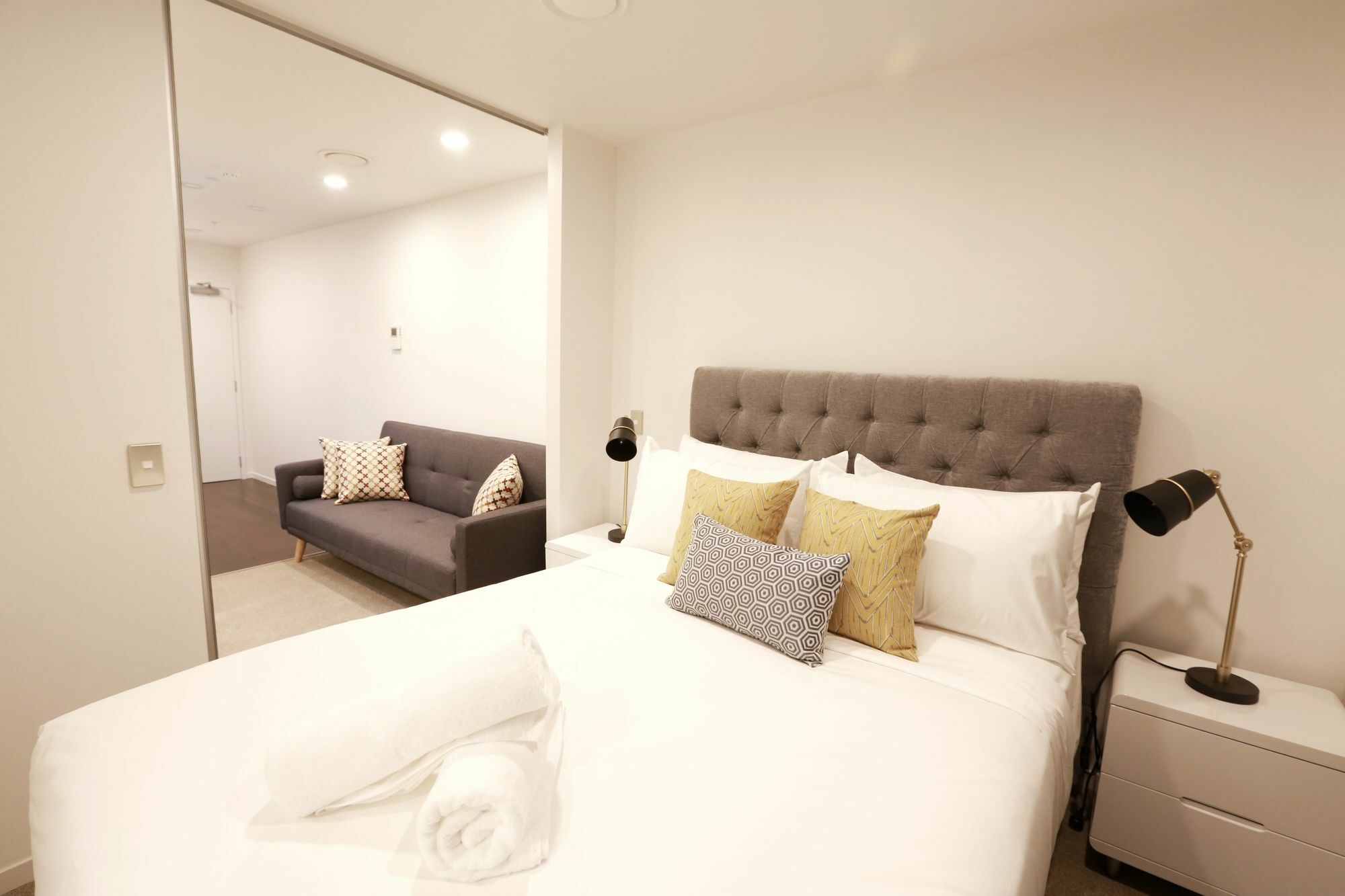 Everest Serviced On Aparthotel