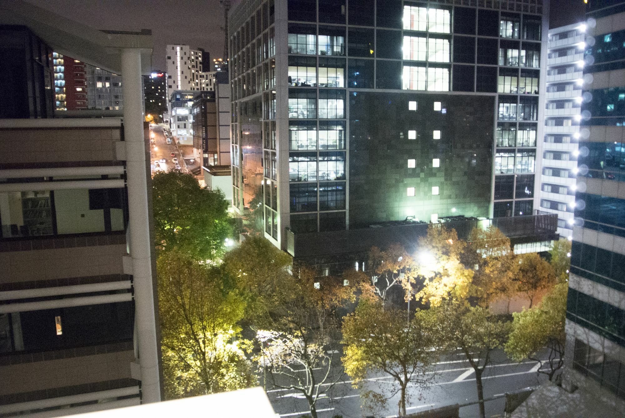 Brand New With Pool & Gym Apartment Auckland