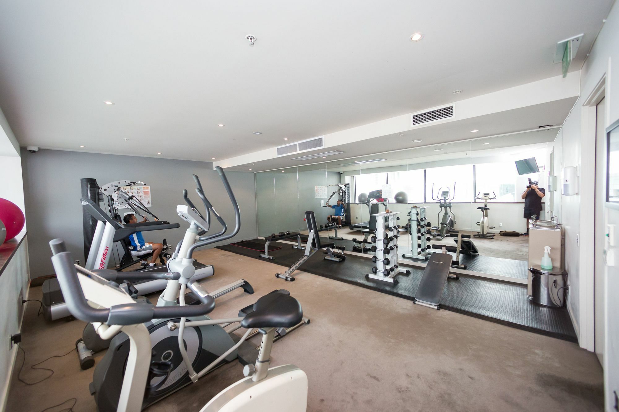 3 Bedroom Double Waterfront Luxury *