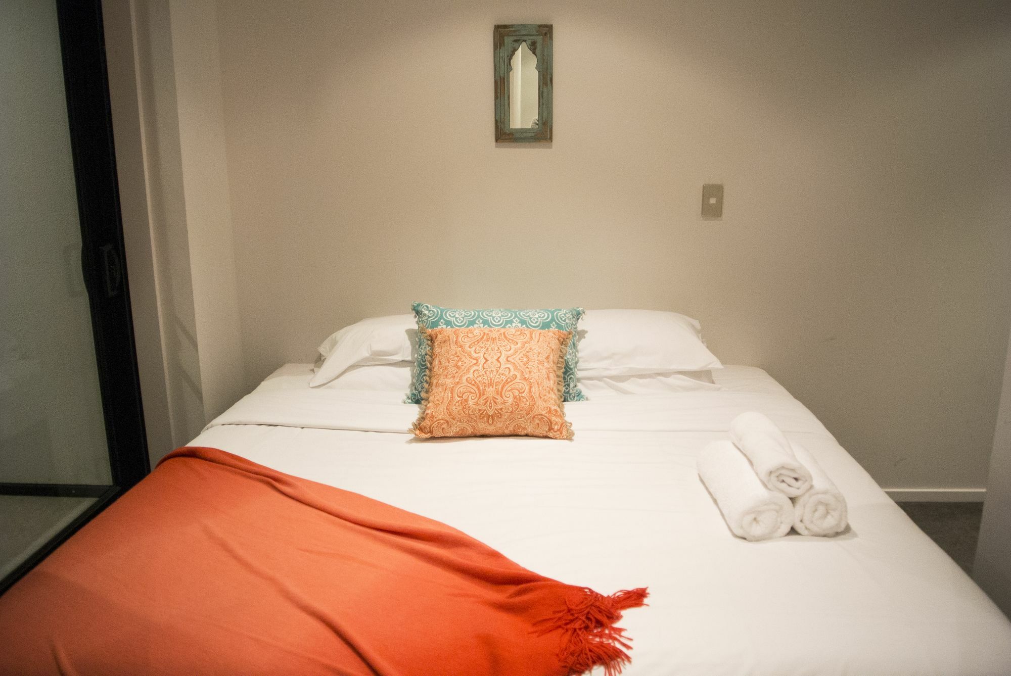 Brand New With Pool & Gym Apartment *