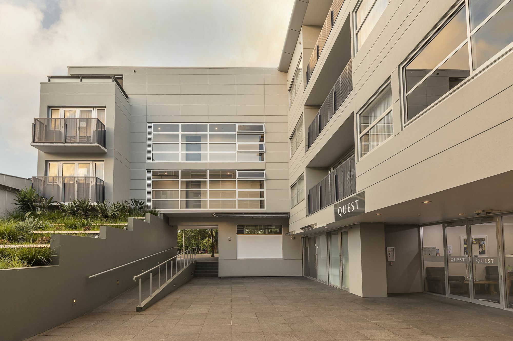 Quest Ponsonby Serviced Aparthotel