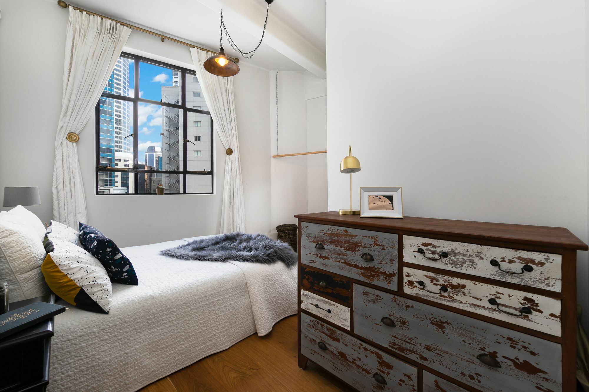 Beautiful Modern Apartment