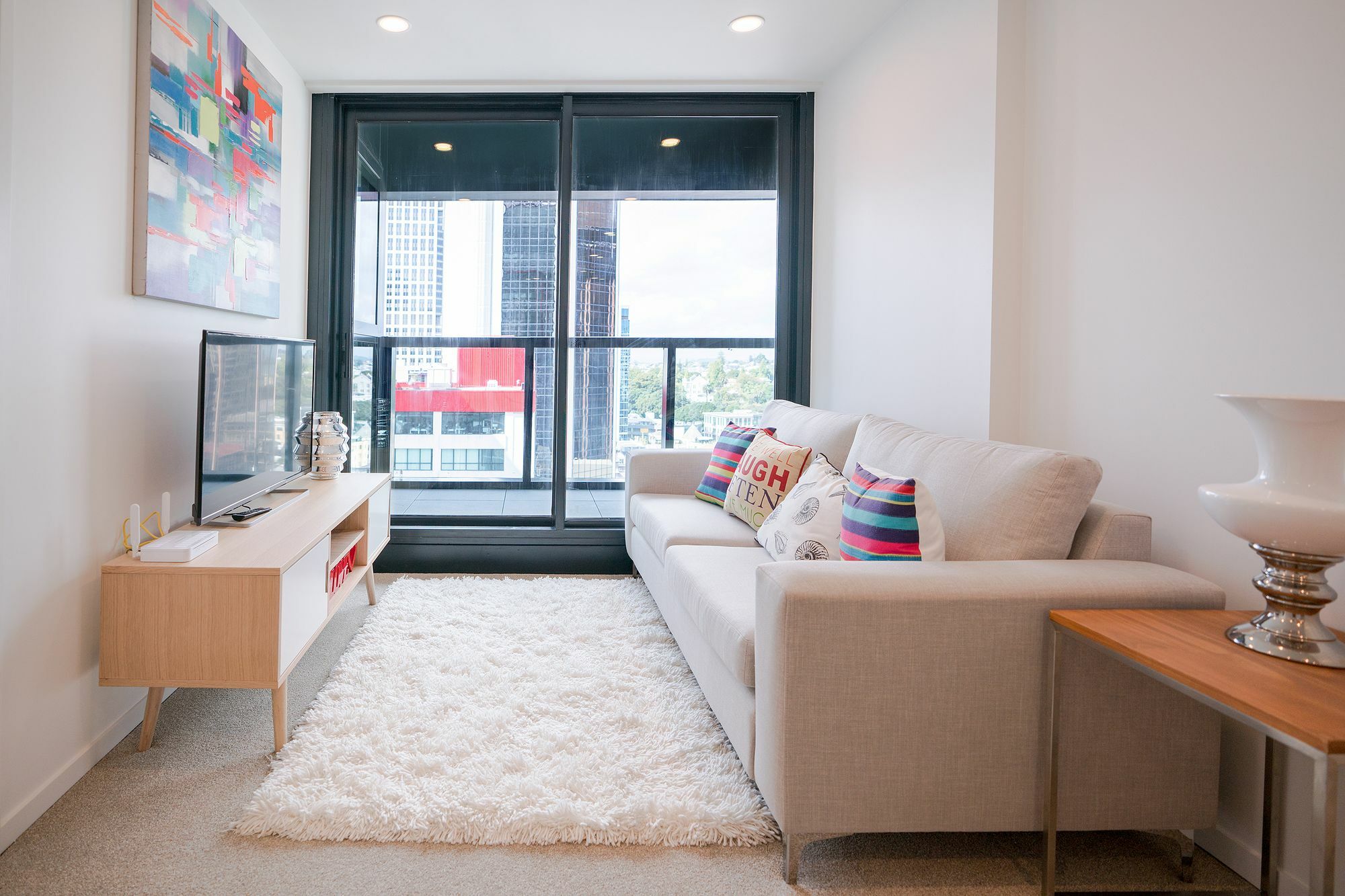 Cbd Brand New 2 Bedrooms Apartment Auckland