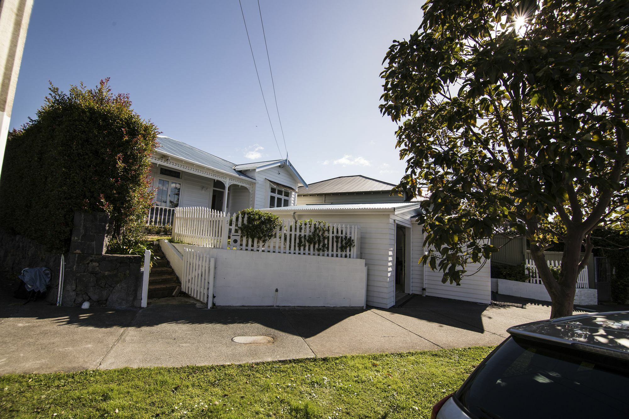 Spacious And Charming Grey Lynn *