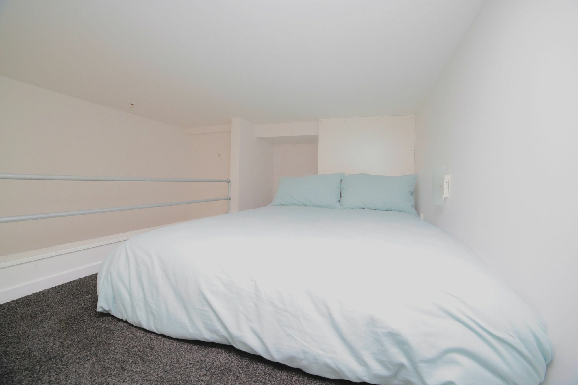 Urban Chic Loft Off Queen Street Apartment Auckland