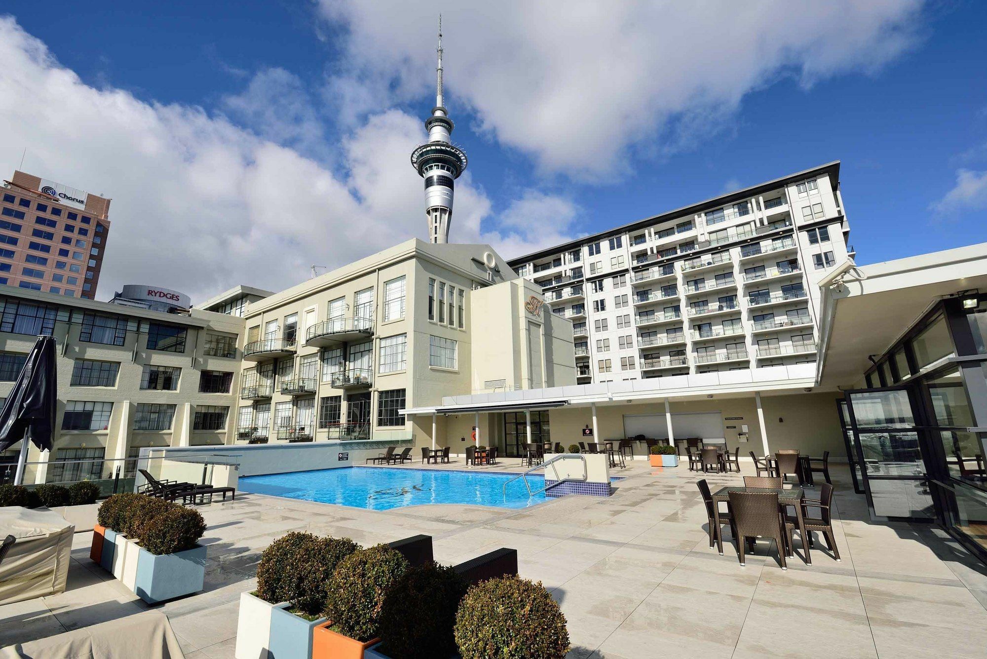 Furnished In Cbd Apartment *