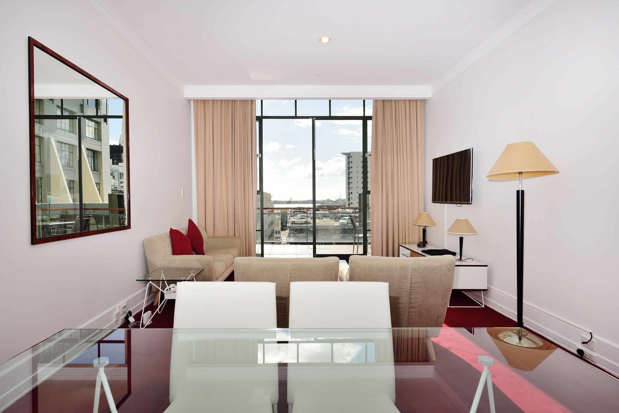 Apartment Furnished In Cbd
