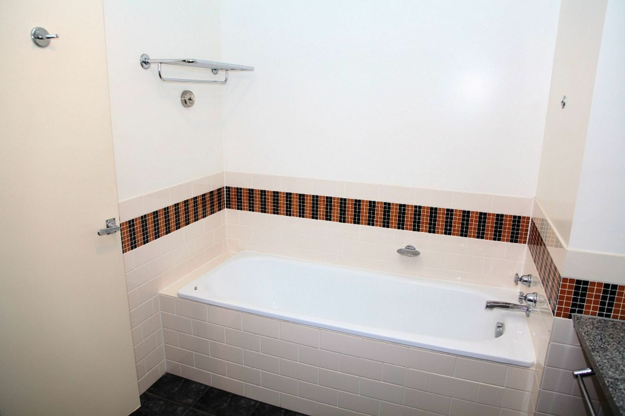 Furnished In Cbd * Auckland