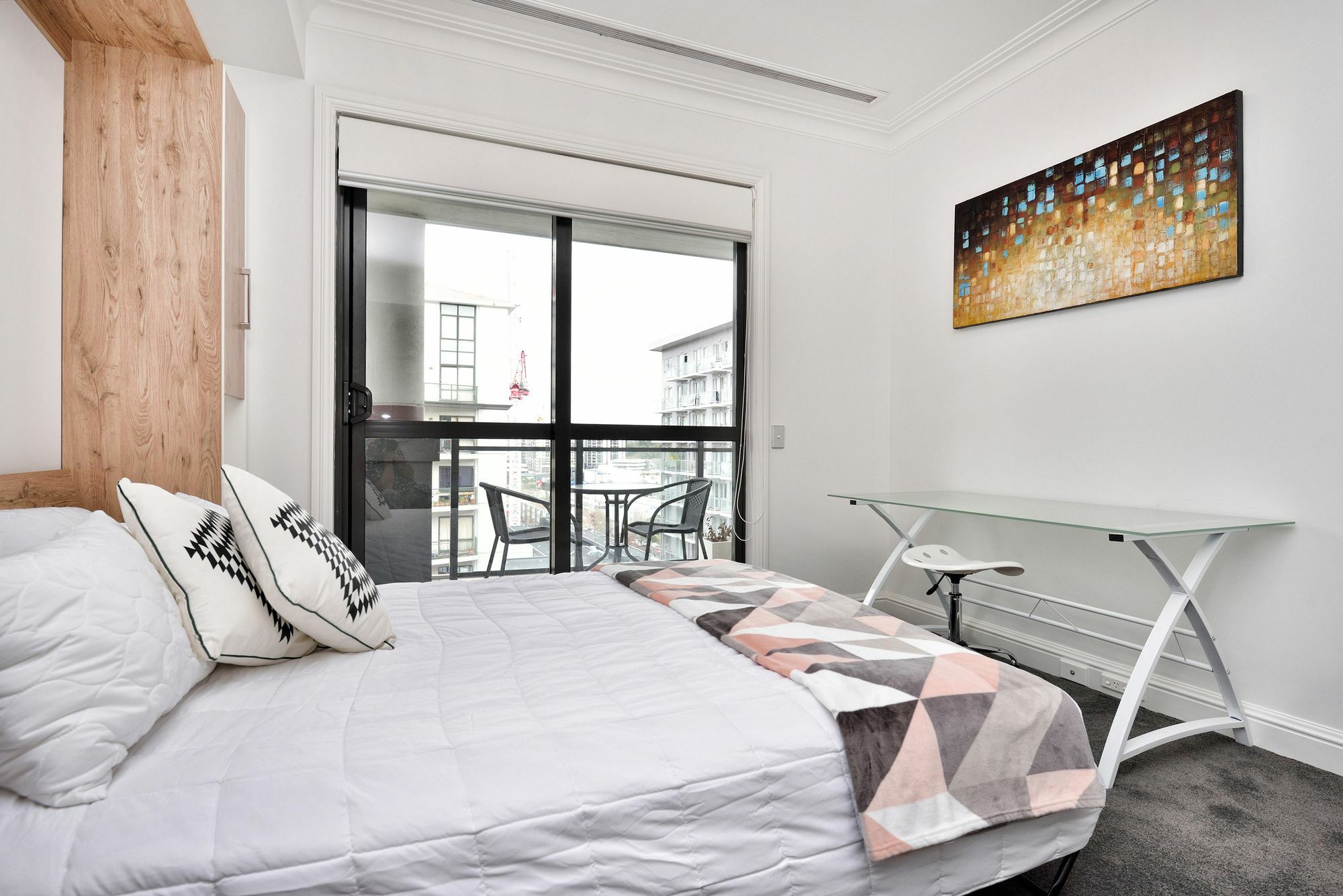 Downtown Furnished * Auckland