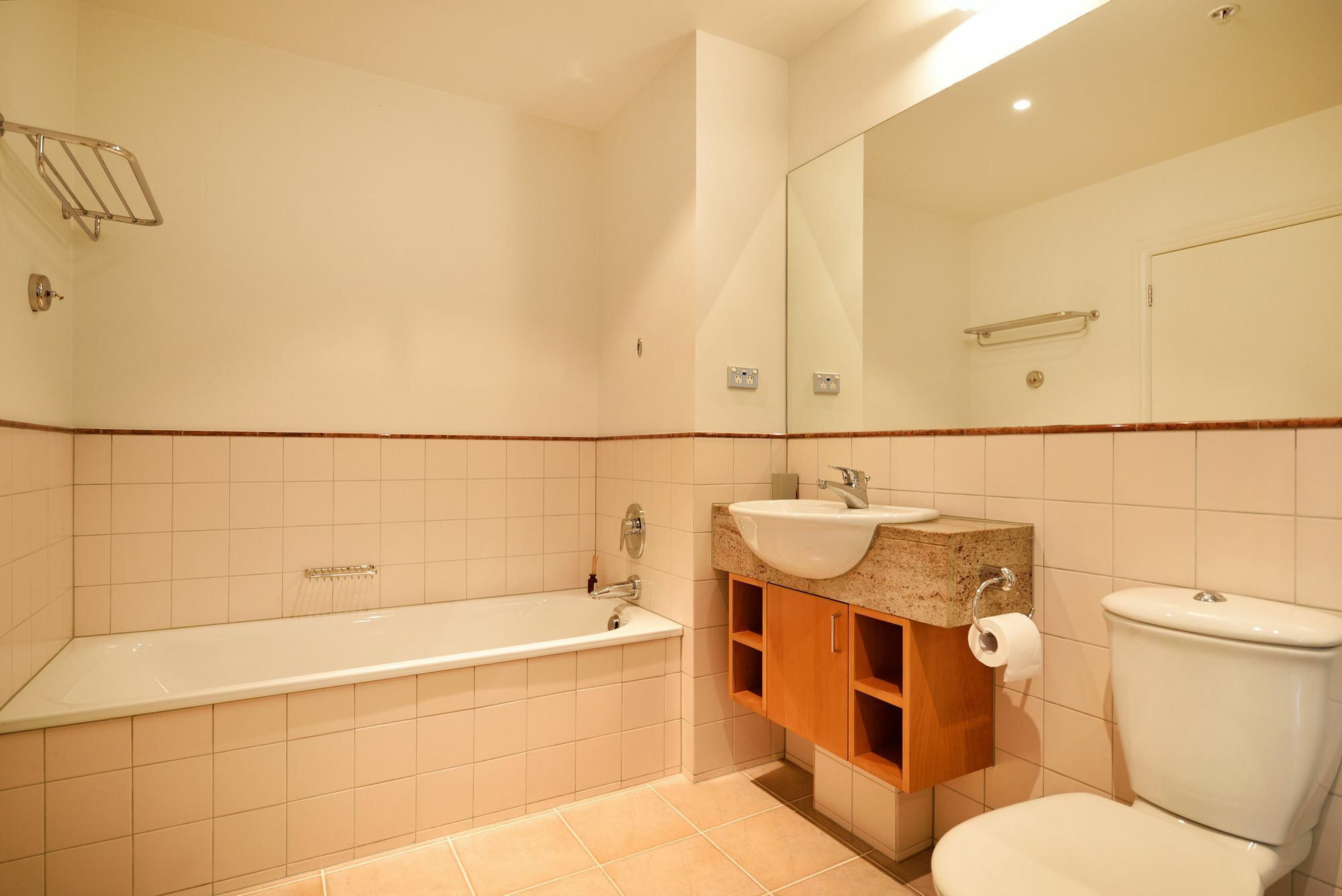 Downtown Furnished Apartment