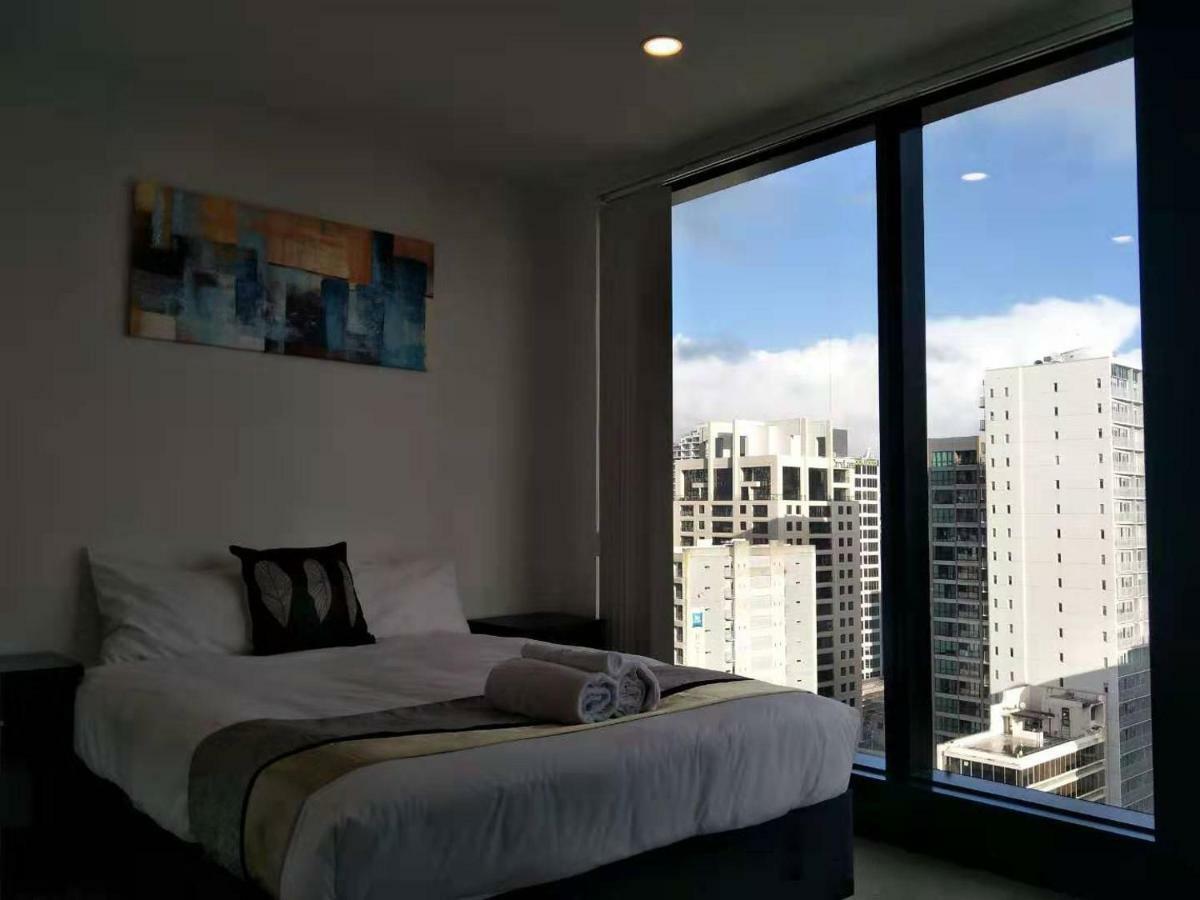 Hi Park Aparthotel 4*