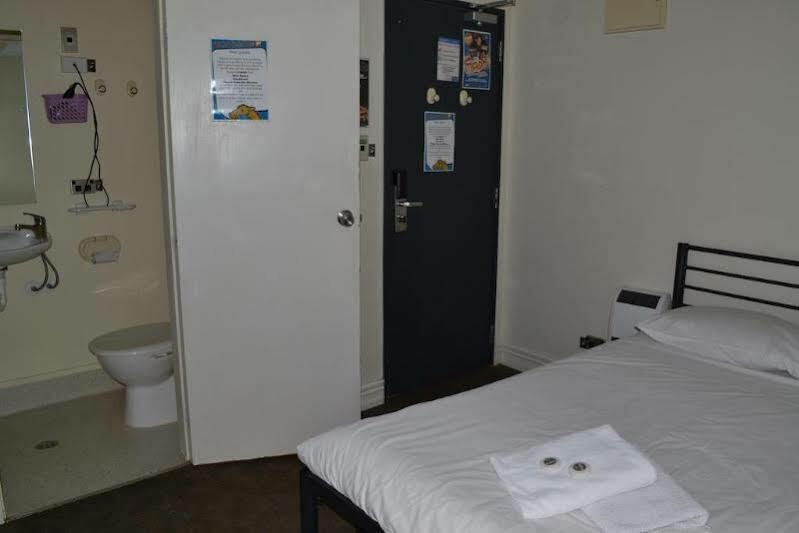 Street Hostel