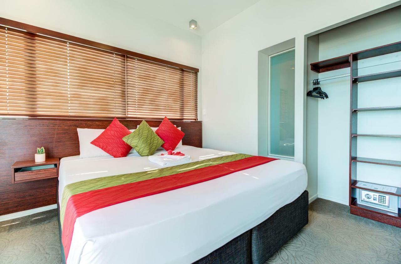 Vr Aparthotel