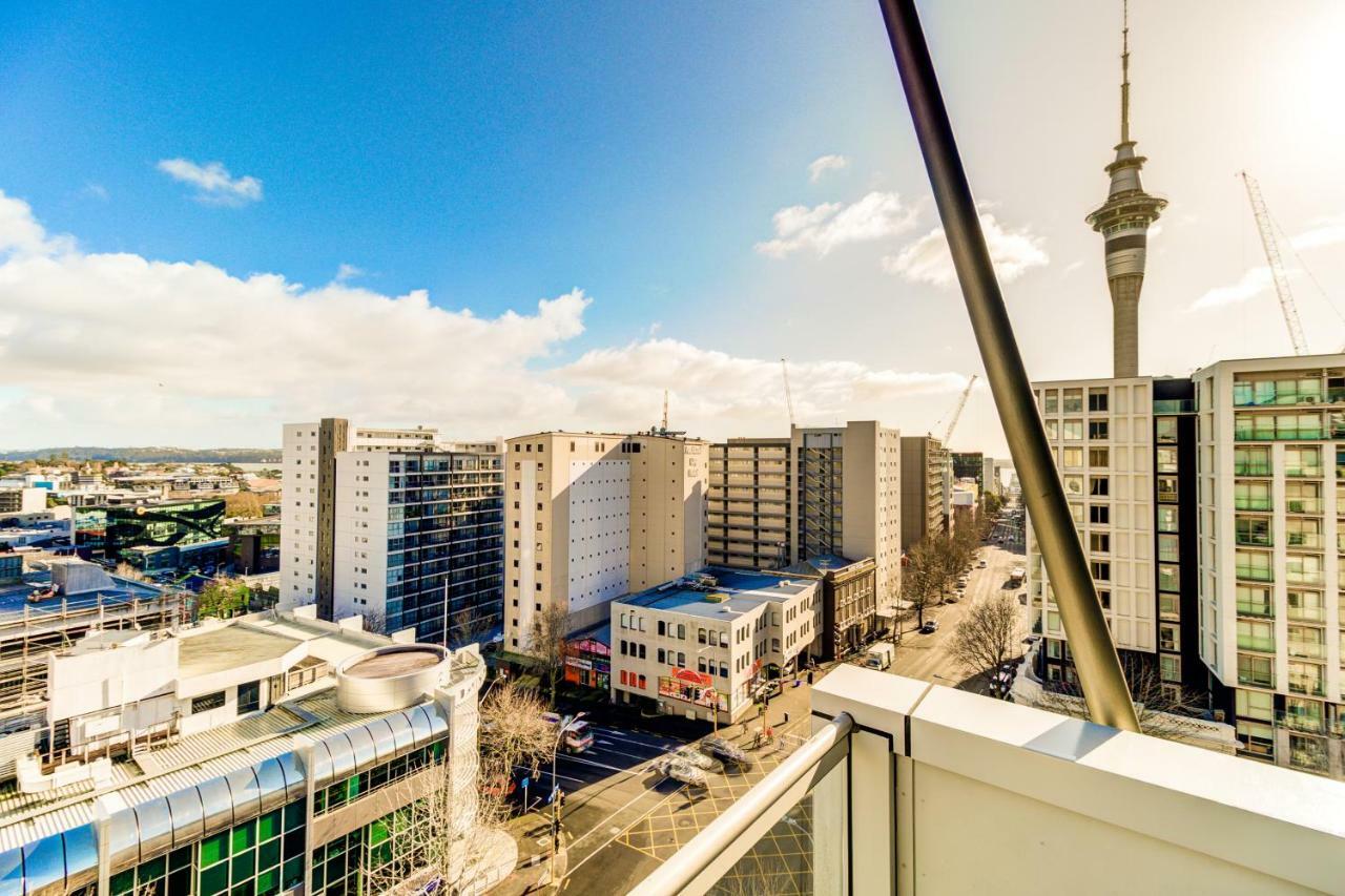 Vr Aparthotel