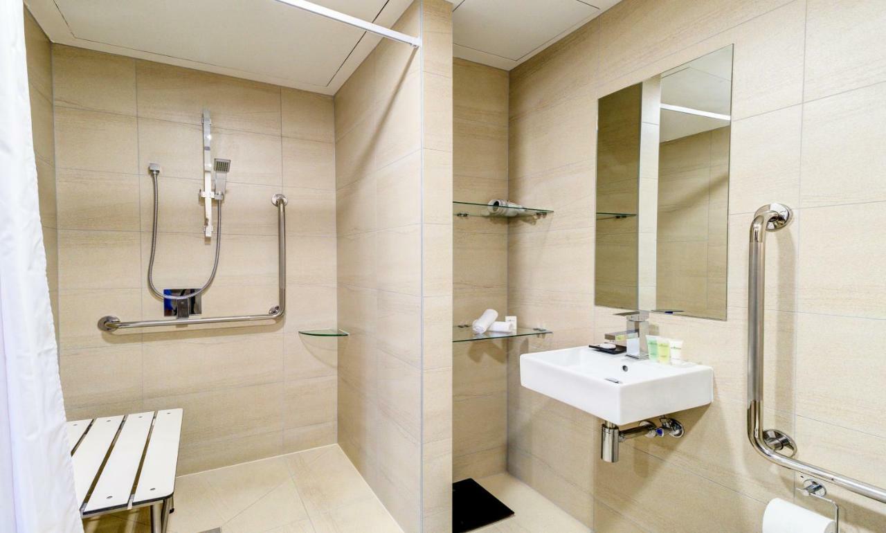Aparthotel Vr Queen Street & 4*