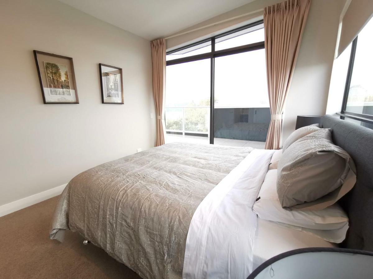 Two-bedroom Penthouse Apartment *