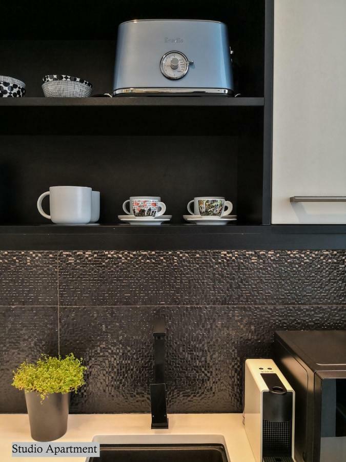 Private In A Landmark Heritage Building Apartamento