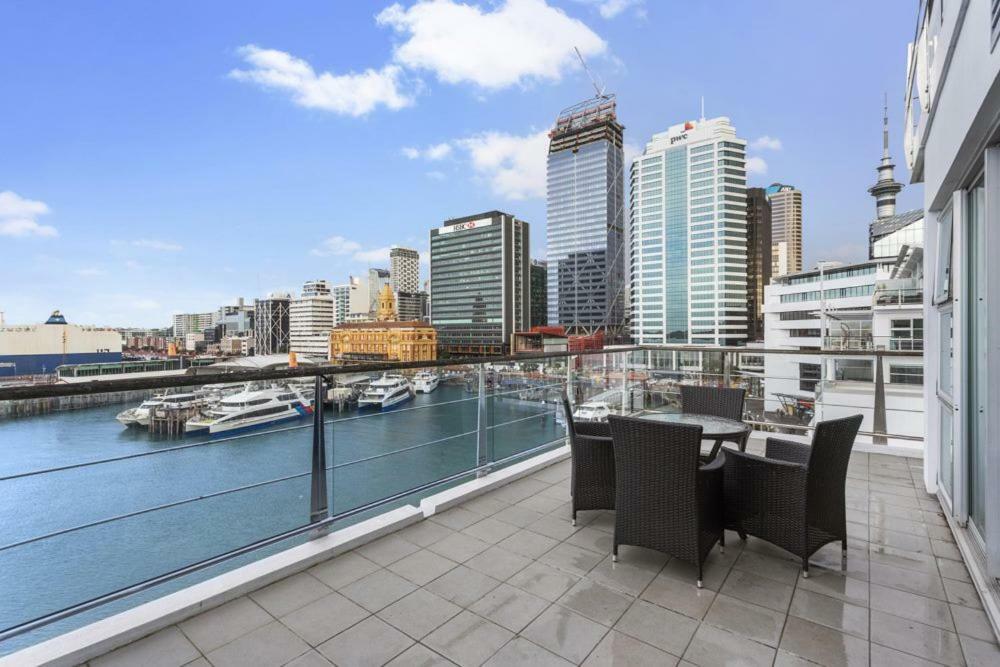 Princes Wharf Waterfront 2 Bed Viaduct Cbd *