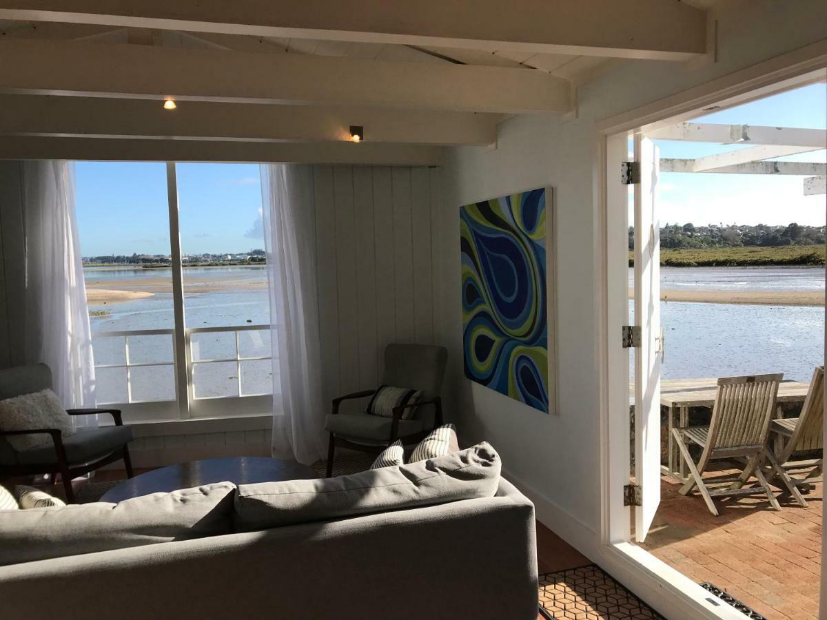 Guest house The Boat House *