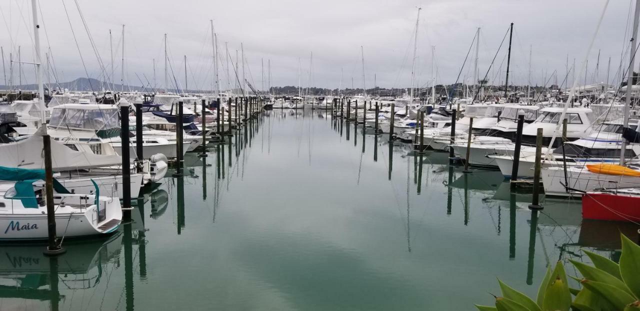 Holiday home Marina, Mountain, Macleans, Memories! *