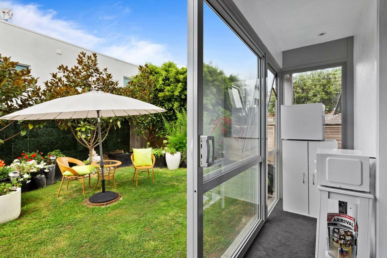Clearwater Cove Bed & Breakfast Auckland