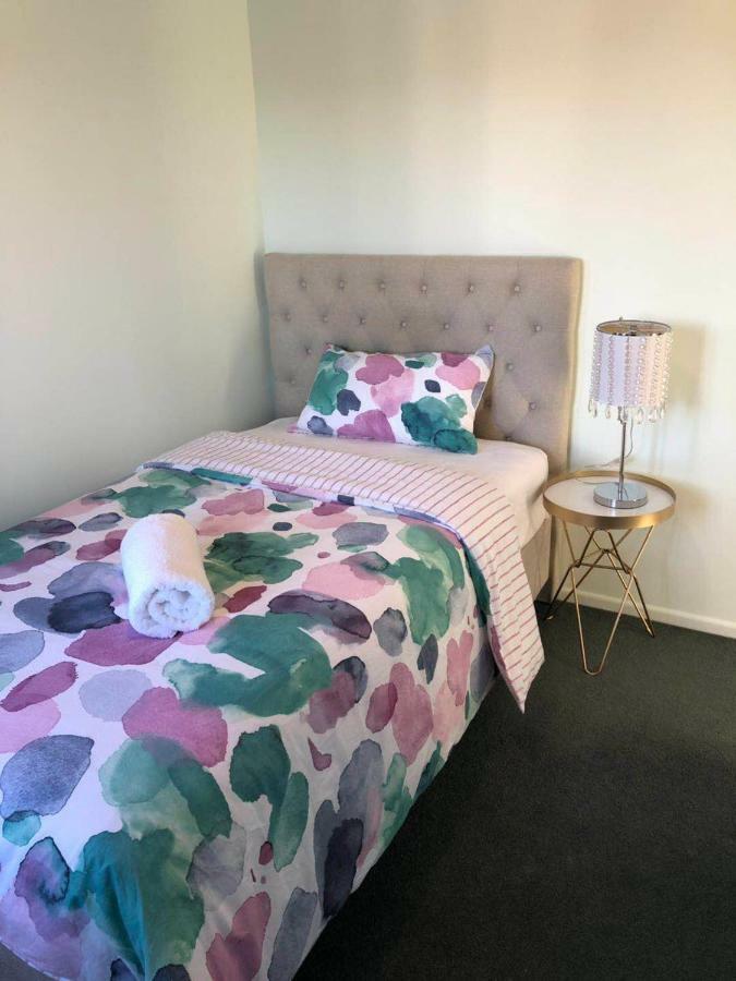 Strid House 4* Auckland