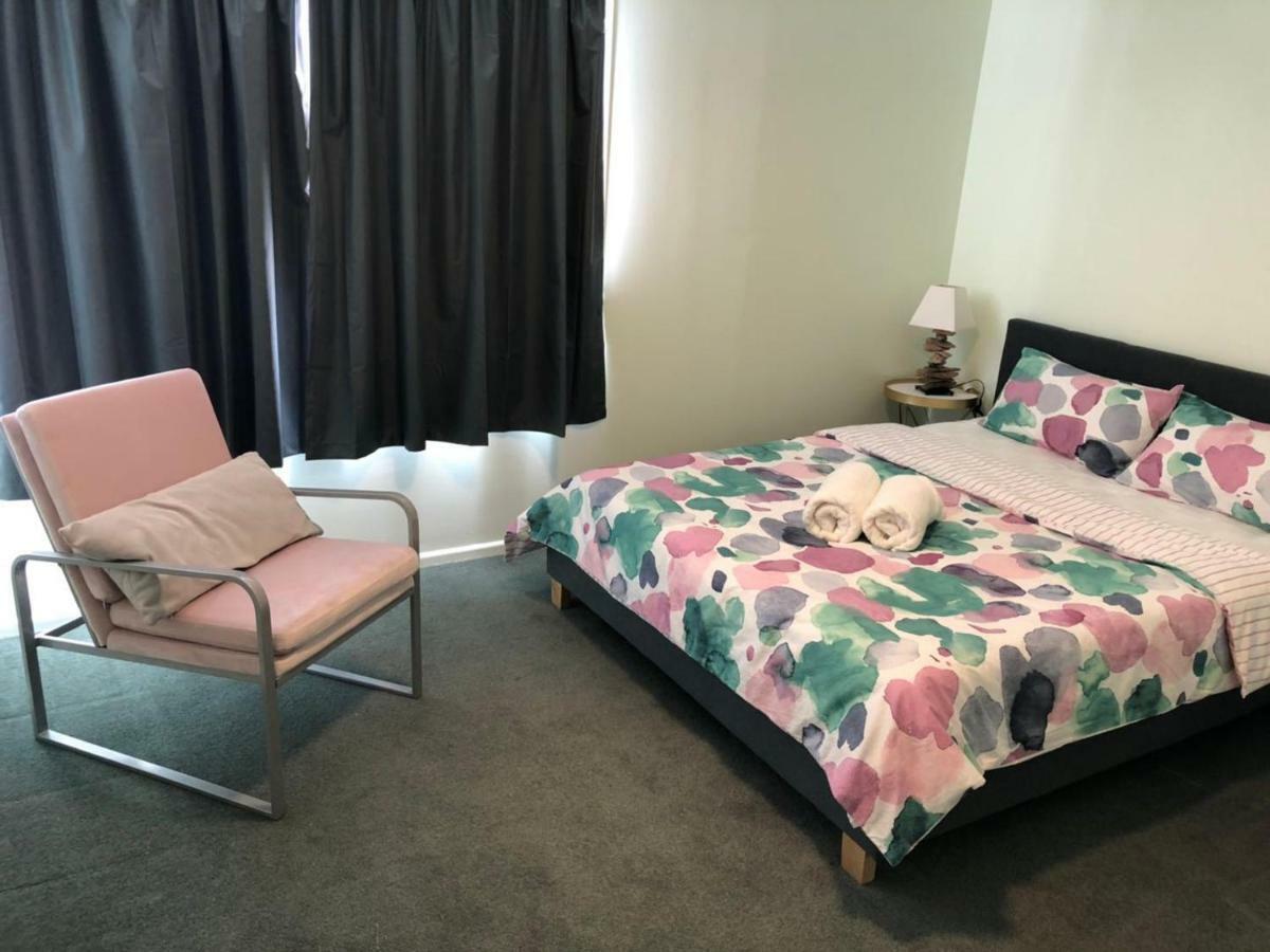 Guest house Strid House 4*