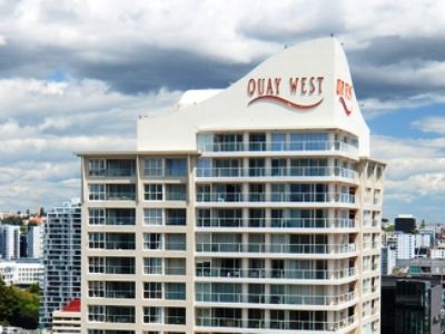 Aparthotel The Sebel Quay West