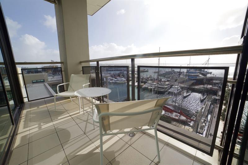 Waterfront In The Viaduct Auckland