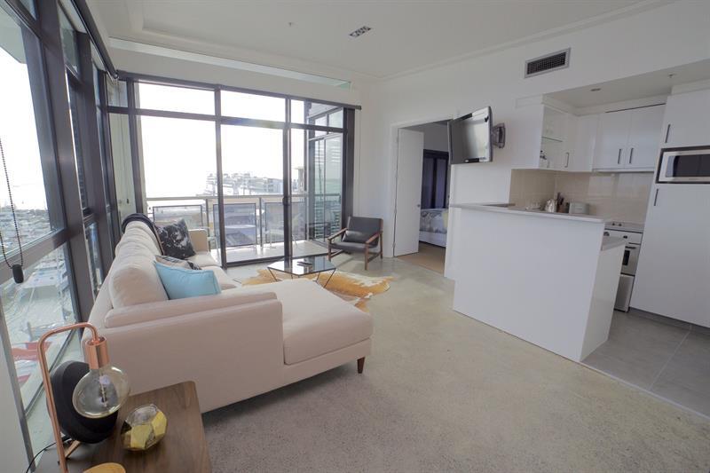 Waterfront In The Viaduct Apartment