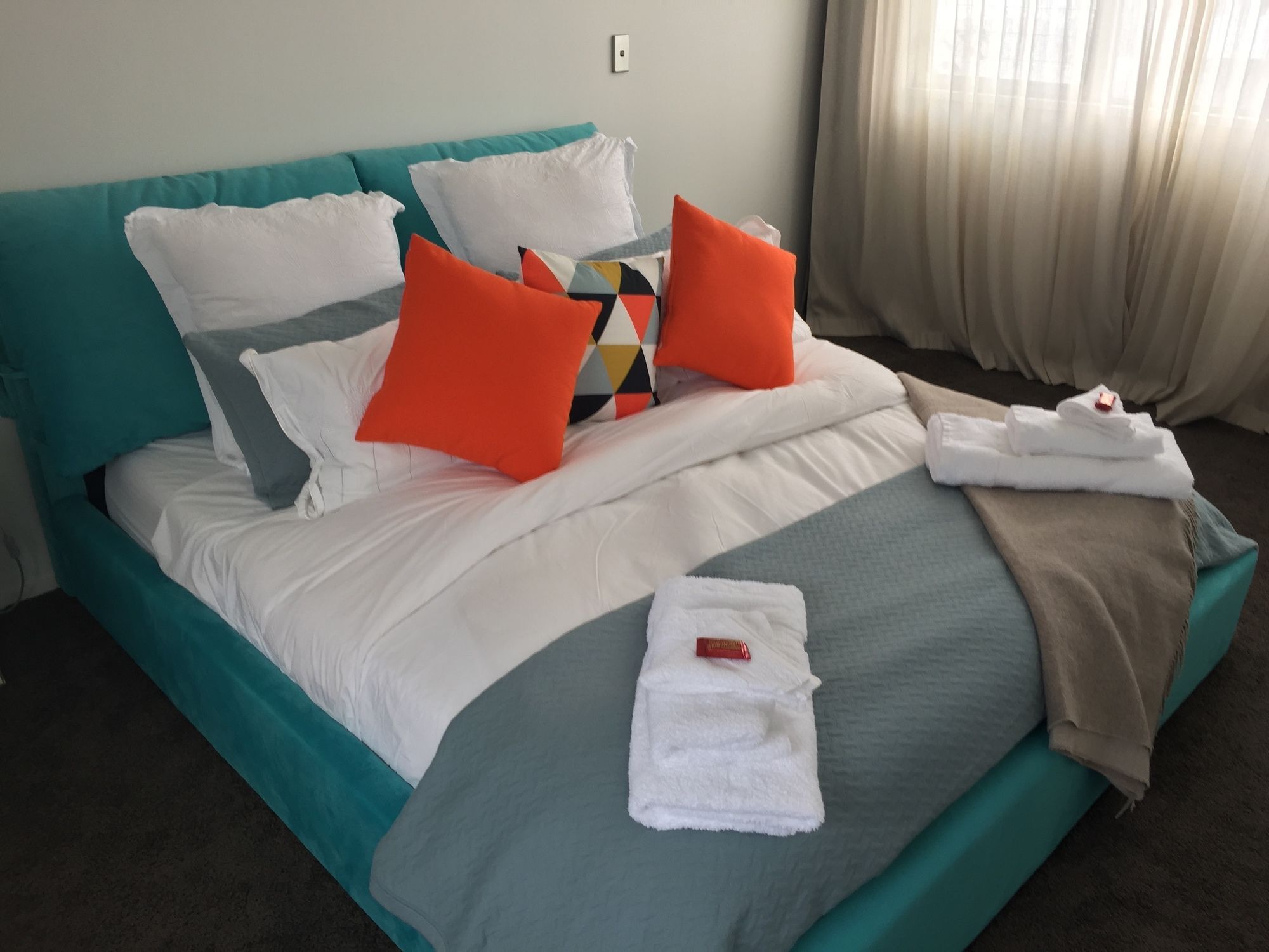 Liberty 3 Bedroom House, Parnell, Cbd, Apartment *