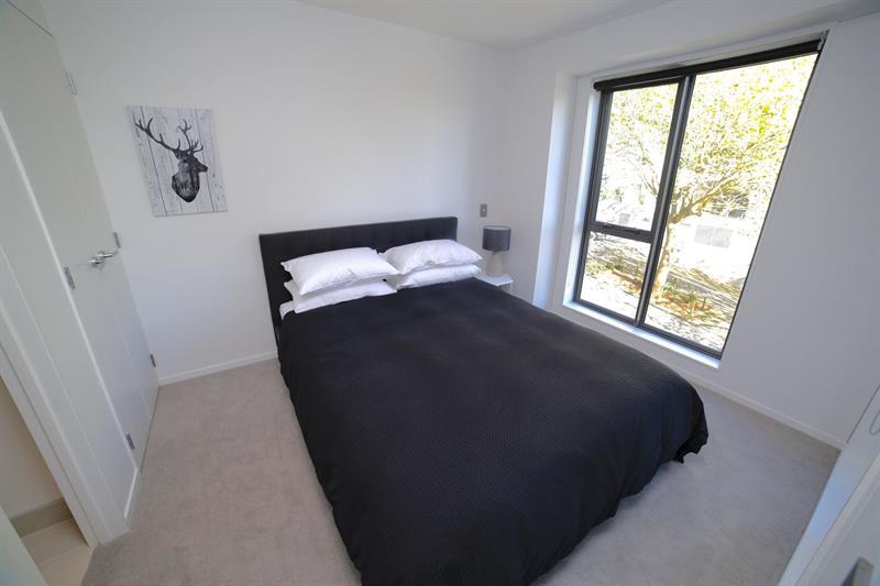 Trendy Two Bedrooms Apartment Auckland