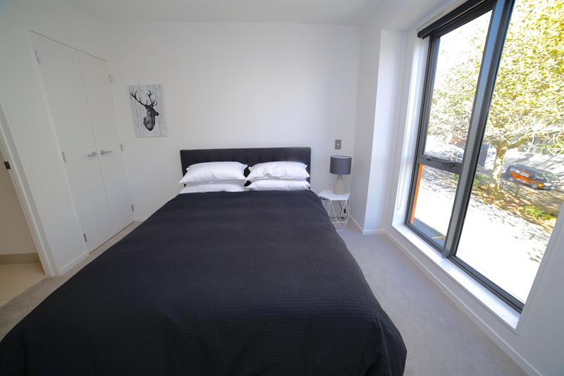 Trendy Two Bedrooms Apartment Auckland