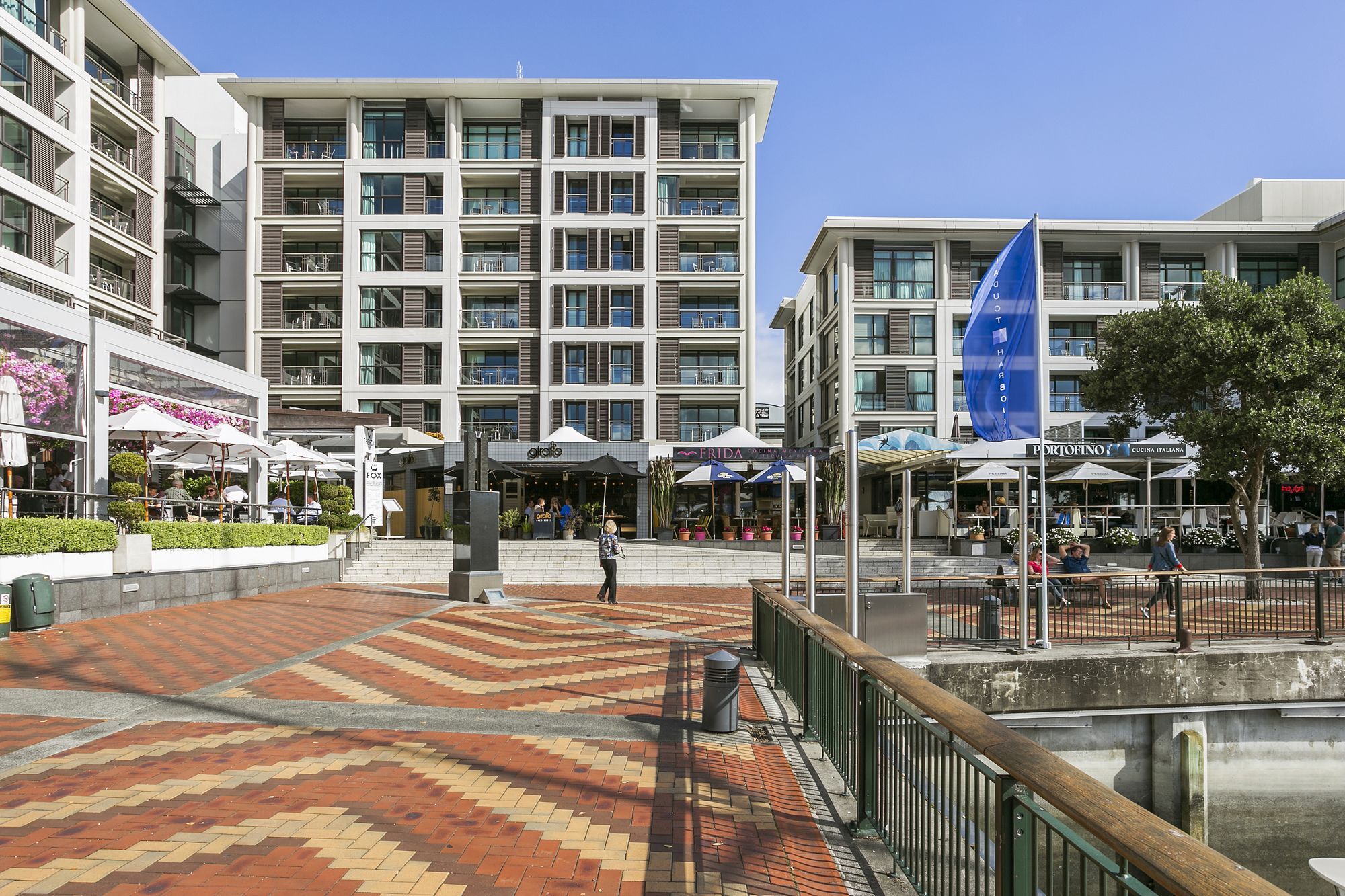 Bright Modern One Bed Marina Penthouse Auckland