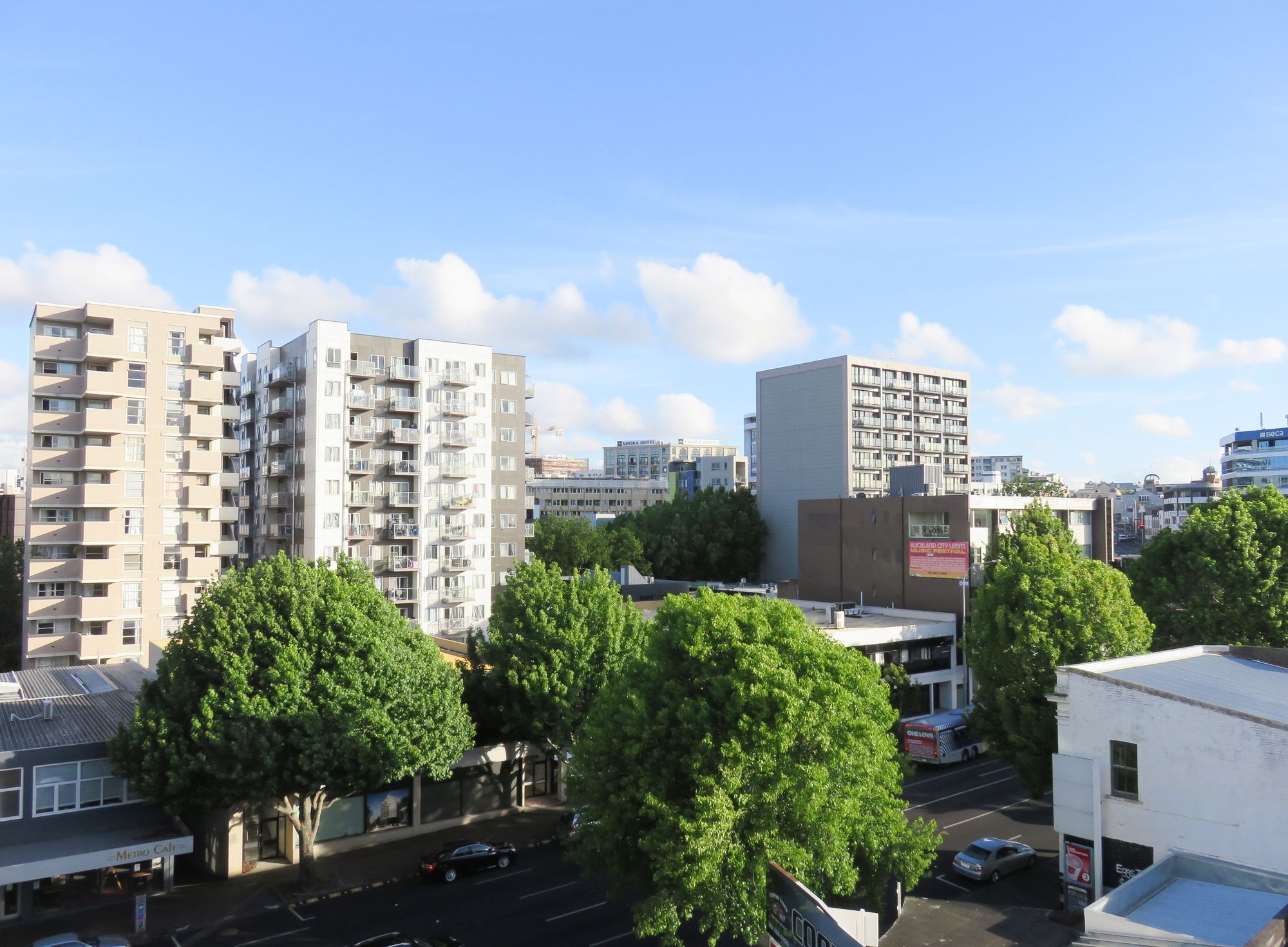 Luxury At Hobson Gardens *