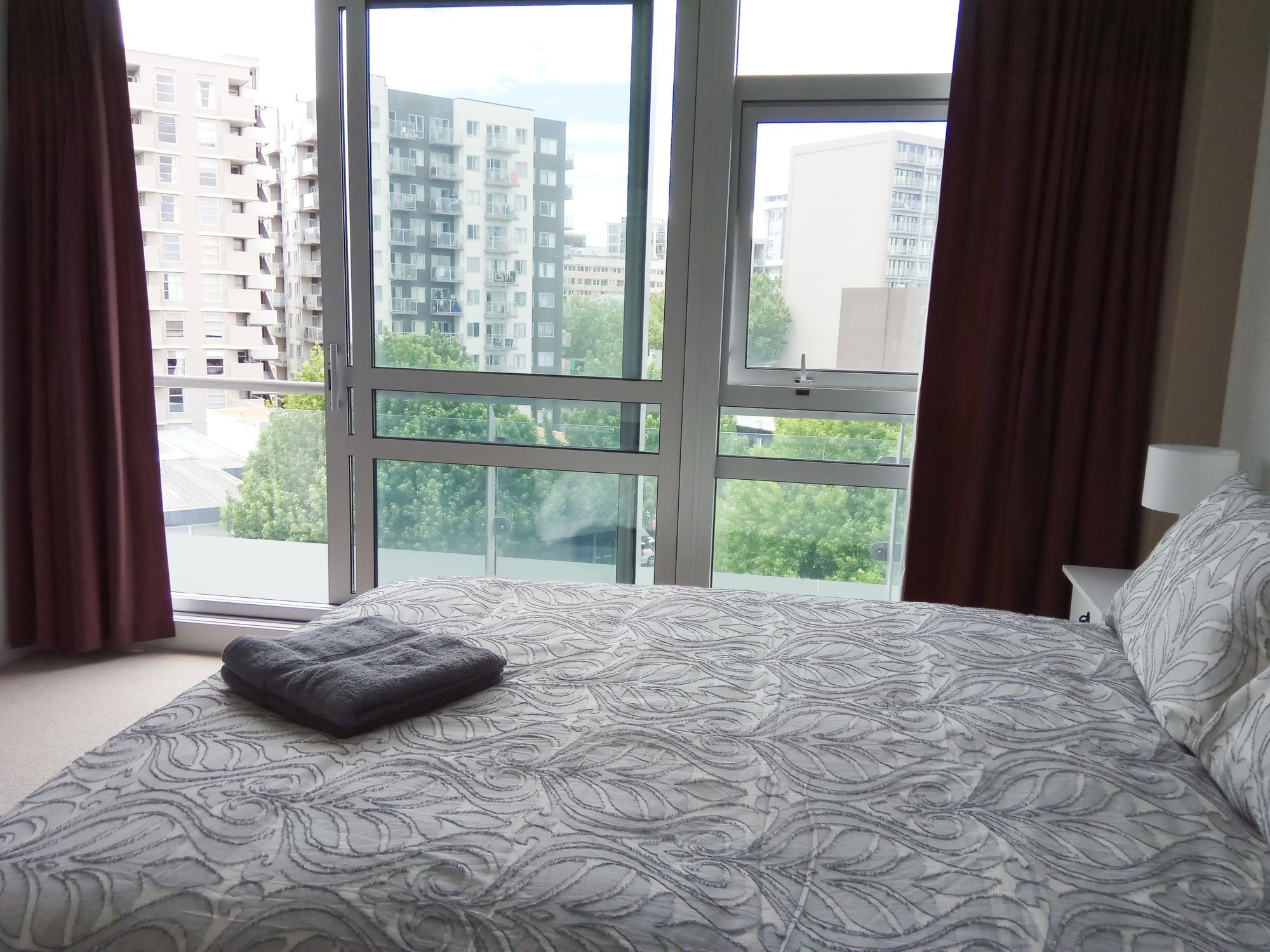 Luxury At Hobson Gardens Apartment Auckland