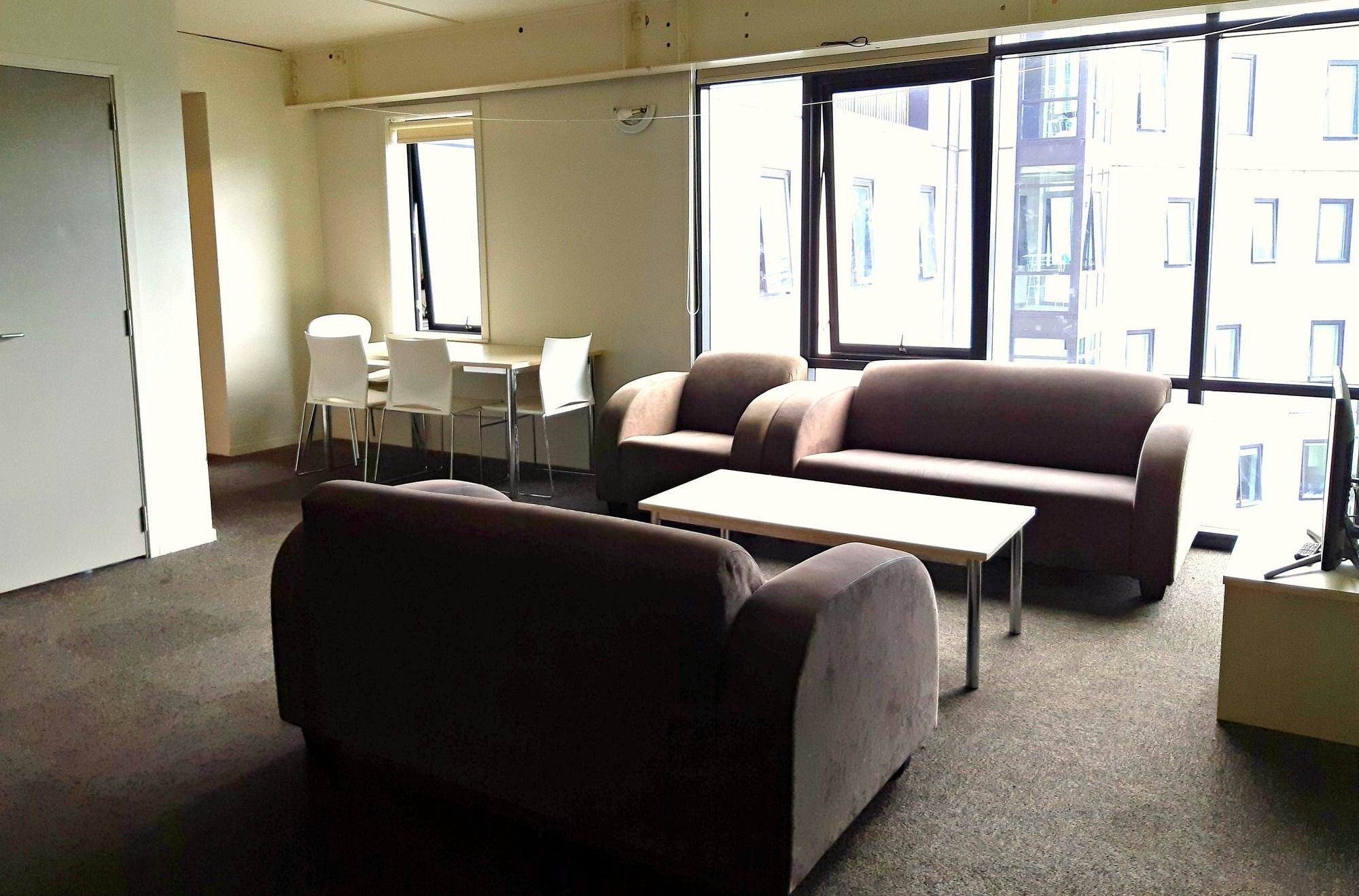 Hotel Campus Summer - Wellesley 2*