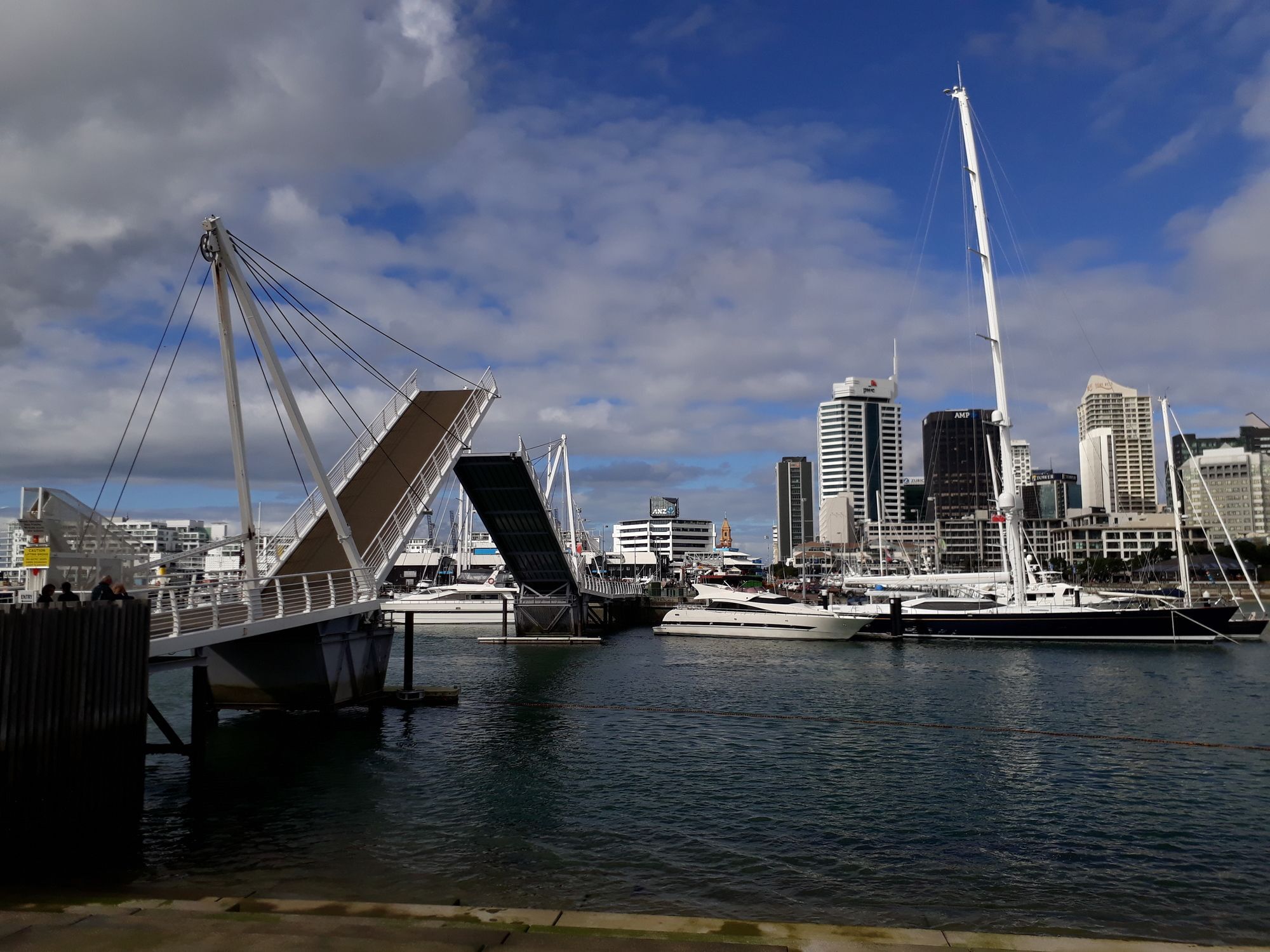 Apartment Princes Wharf Grace *