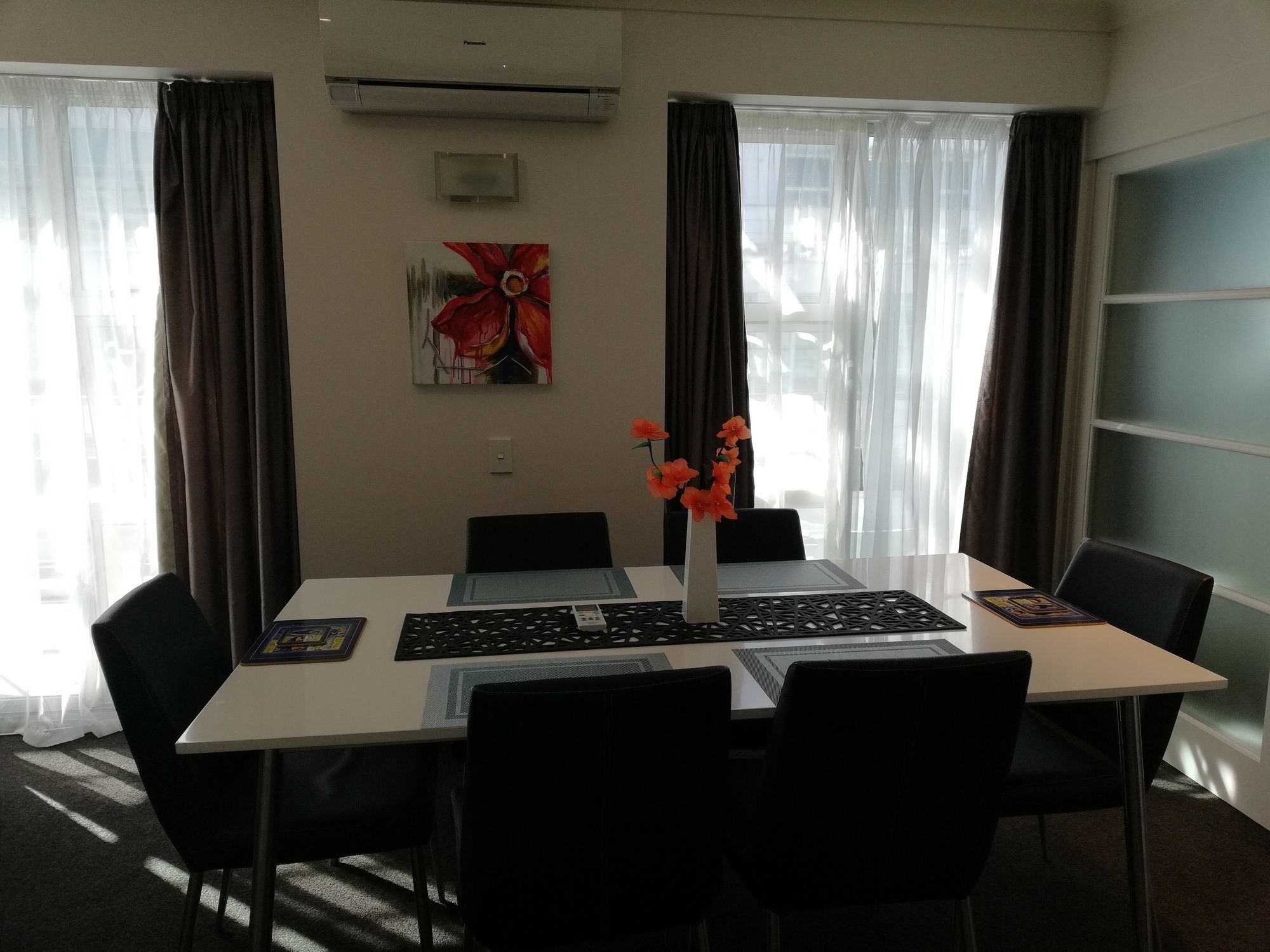 Apartment Princes Wharf Grace