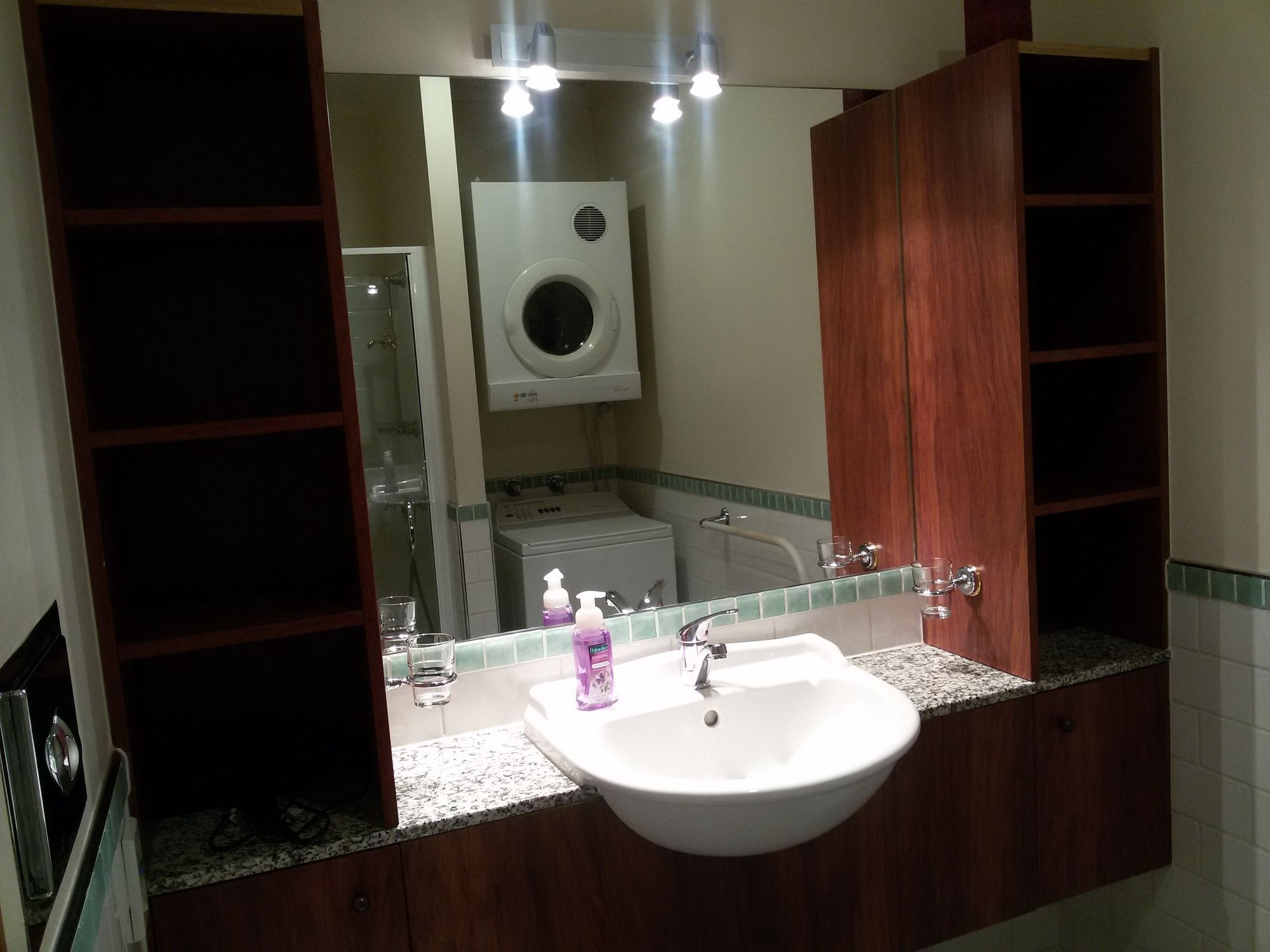 Apartment Princes Wharf Grace *