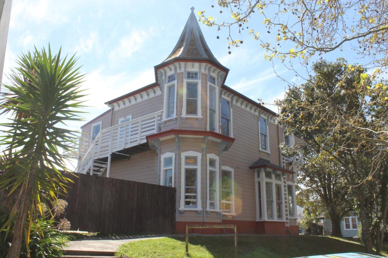 Haka Ponsonby Albergue *